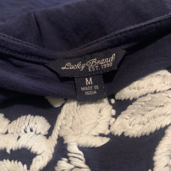 Lucky Brand Women's Top Navy Sleeveless Tank White Floral Embroidery Sz M Boho - Picture 15 of 15